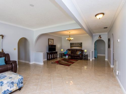 5272 Lake Blvd, Delray Beach FL  33484-4270 exterior