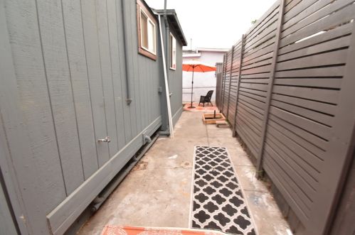 515 17th St, San Diego, CA 92101-7616