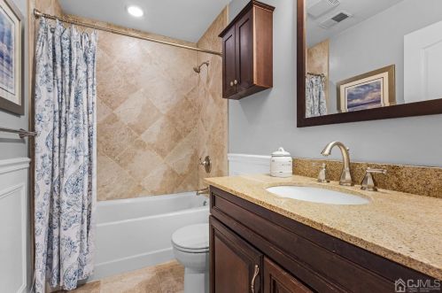 129 Randolph Ave, South Plainfield NJ  07080-4024 exterior