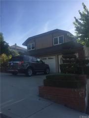 4121 Rimview Dr, Whittier, CA 90601-1725