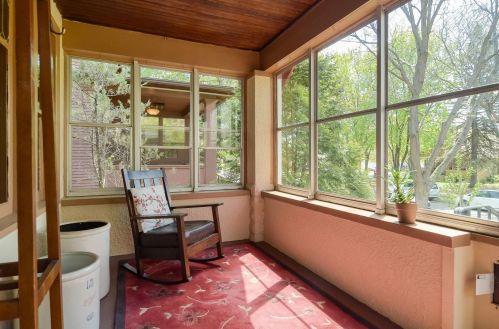 1861 Ashland Ave, Saint Paul, MN 55104-5949
