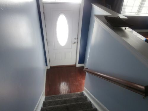 2416 Bluffcrest Ln, Cincinnati, OH 45238-3190