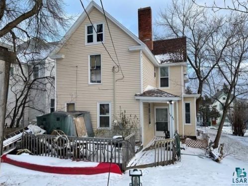 1205 3rd St, Duluth, MN 55805-2320