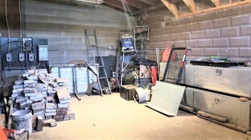 145 Wallace Ave, New Castle PA  16101-2550 exterior