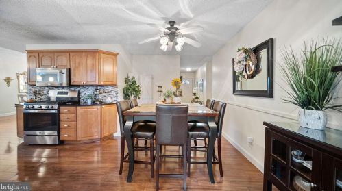 26 Pintinalli Dr, Trenton NJ  08619-1538 exterior