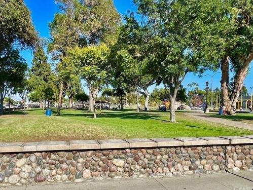 9000 Burke Ave, South Gate CA  90280-3411 exterior