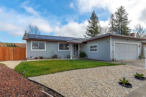 2140 Ames Ct, Santa Rosa, CA 95407-7109