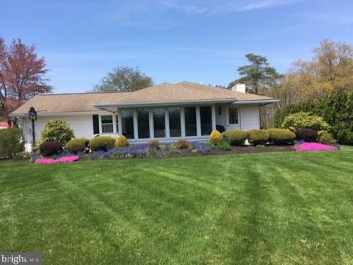 890 Harleysville Pike, Harleysville, PA 19438-1039
