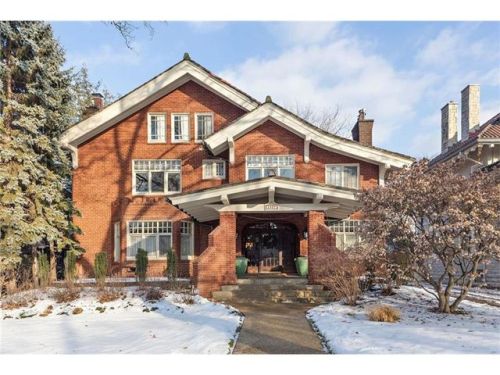 1437 Beechwood Blvd, Pittsburgh, PA 15217-1326