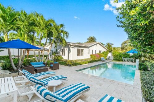 340 7th Ave, Delray Beach FL  33483-5521 exterior