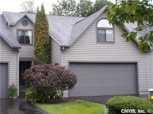 4824 Huntwood Path, Manlius, NY 13104-1539