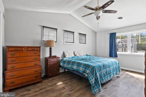 192 Winifred Dr, Hanover PA  17331 exterior