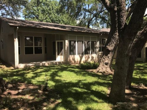 113 Nighthawk Way, Georgetown TX  78633-4555 exterior
