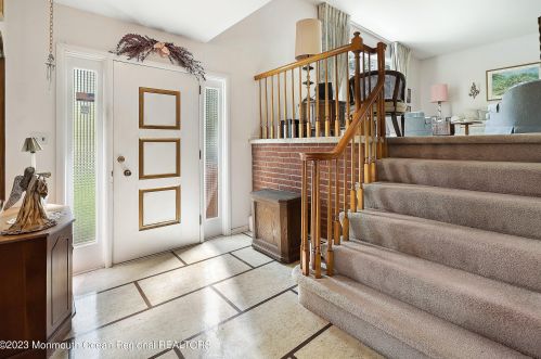 14 Jean Ter, Tinton Falls, NJ 07701-5228