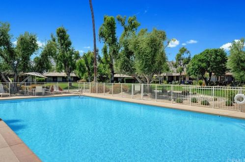 65 Colgate Dr, Rancho Mirage CA  92270-3703 exterior