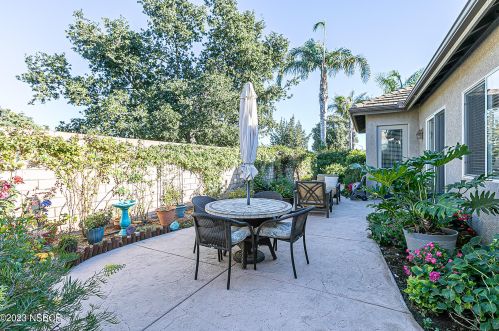 2518 Calderon Dr, Santa Maria CA  93455-7410 exterior