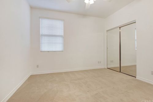 24613 Garland Dr, Santa Clarita CA  91355-4962 exterior