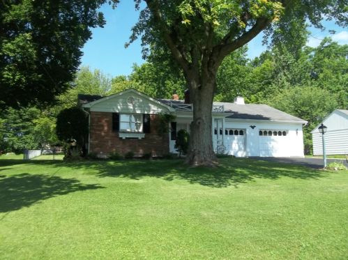 3015 Devils Backbone Rd, Cincinnati, OH 45233-4431