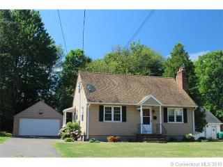 212 Lydall St, Manchester CT  06042-3300 exterior