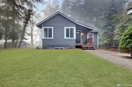 10524 Butte Dr, Lakewood, WA 98498-3707