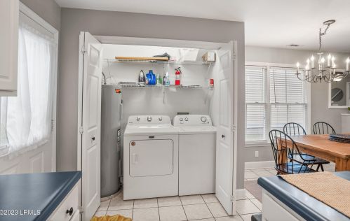 1305 Broad St, Beaufort SC  29902-6373 exterior