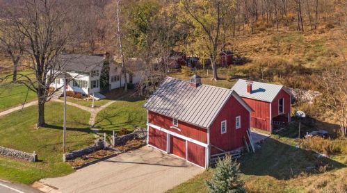 758 Winterton Rd, Middletown, NY 10940-7478