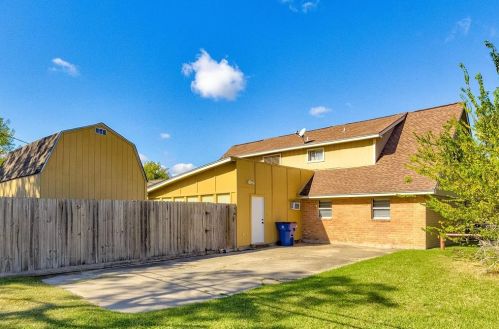 1705 20 Ave, Texas City TX  77590-5226 exterior