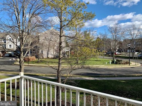 124 Barrow Pl, Princeton NJ  08540-0063 exterior