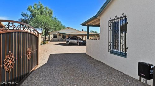 307 Grande Ave, Tucson, AZ 85745-3005