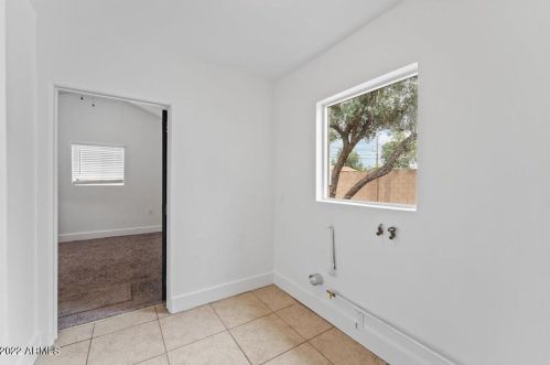 1635 43rd St, Phoenix, AZ 85008-4010