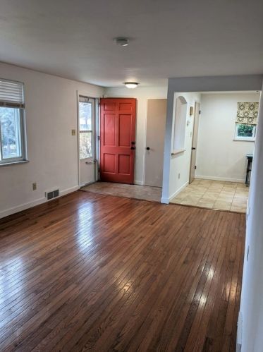 3533 Willett Rd, Pittsburgh, PA 15227-4448