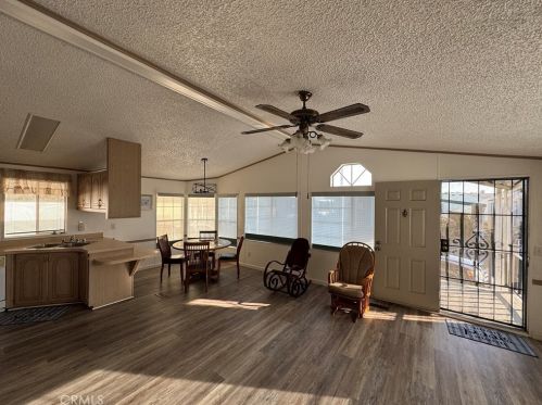 1540 Trenton Ave, Orange, CA 92867-3903