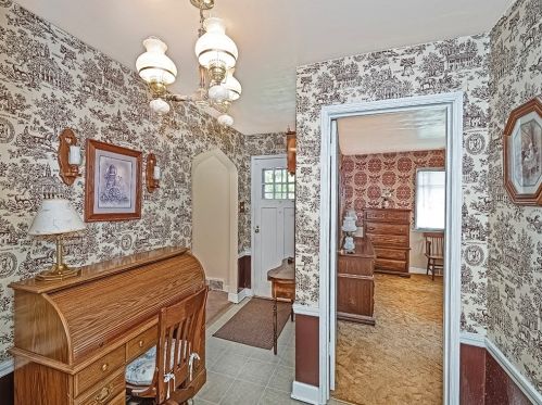 617 13th St, Oakmont, PA 15139-1019