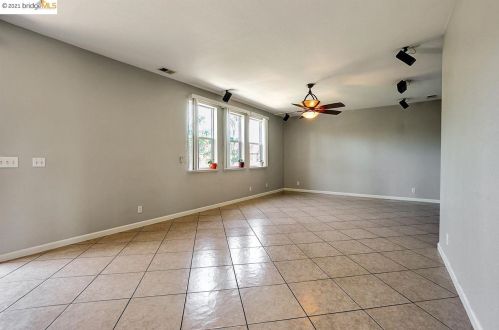 310 Malicoat Ave, Oakley CA  94561-2757 exterior