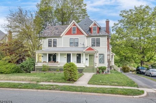 39 Linwood Ave, Fredon, NJ 07860-1612
