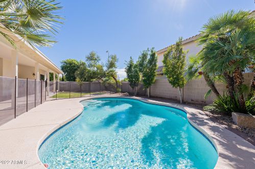 3871 Jasper Dr, Chandler AZ  85226-1322 exterior