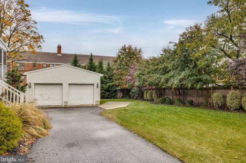 211 Park Ave, Camden NJ  08108-2927 exterior