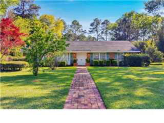 3905 Pembrocke Ave, Mobile, AL 36608-2108