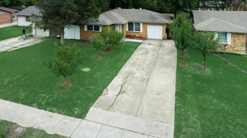 615 Belt Line Rd, Richardson TX  75080-5851 exterior