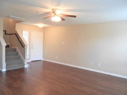 21602 Nella Cir, Humble TX  77338-5622 exterior