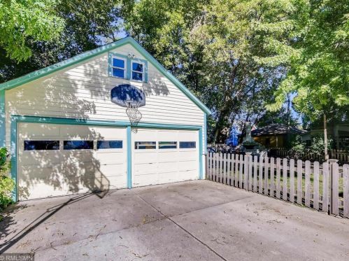 1006 3 St, Stillwater MN 55082-6220 exterior