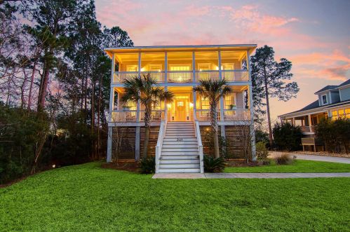 2601 Crooked Stick Ln, Mount Pleasant SC  29466-8738 exterior