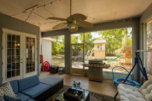 127 Oakley Ct, De Bary FL  32713-4101 exterior