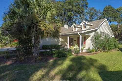 5 William St, Beaufort, SC 29907-1436