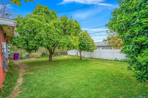 1140 71st Way, Long Beach CA  90805-1032 exterior