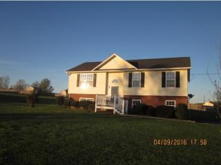 213 Douglas Chapel Rd, Jonesborough, TN 37659-3548