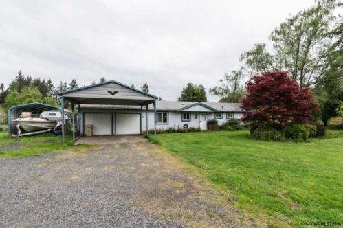 30541 Fairview Rd, Lebanon OR  97355-9340 exterior