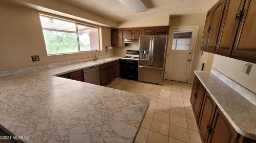 8800 Old Spanish Trl, Tucson, AZ 85710-6250