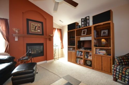 2660 Hidden Dr, Milwaukee WI 53221-3241 exterior