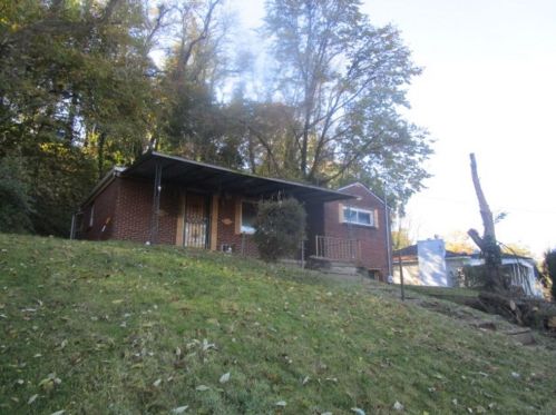 408 Hochberg Rd, Pittsburgh, PA 15235-1507